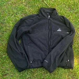 Vintage Nike ACG zip up fleece in great shape.